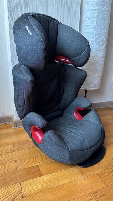 Автокресло Maxi-Cosi Rodi AirProtect (15–36 кг)