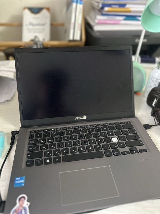 Продаётся ноутбук ASUS VivoBook