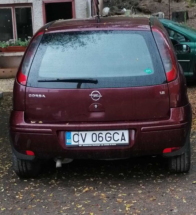 Vând opel corsa 2002