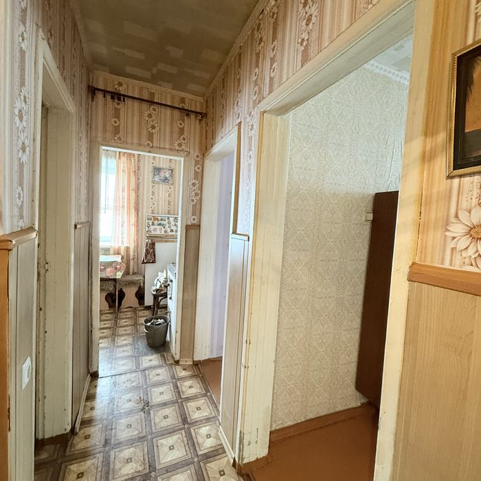 2комн. Валиханова 101. 2этаж