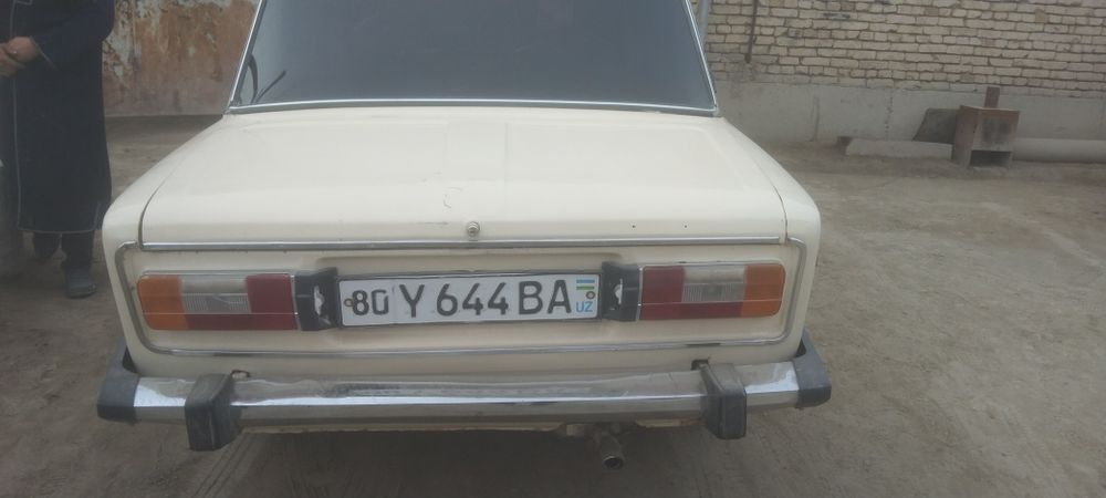 Vaz 2106 sotiladi