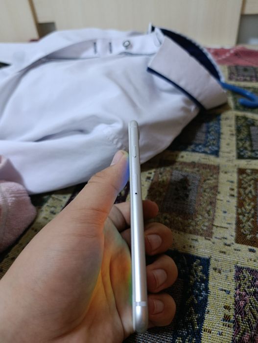 Iphone 8 64гб 100%акб