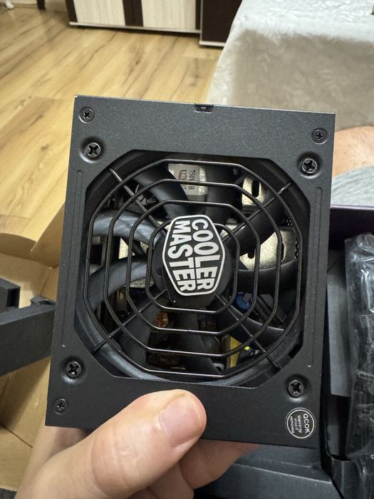 Захранване за компютър Cooler Master
