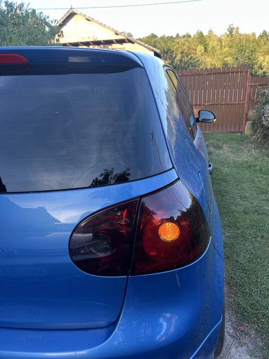 Vand/schimb stopuri fumuri Golf 5