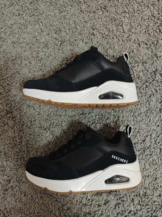 Маратонки 27 и 28 номер Skechers air с мемори пяна за момче