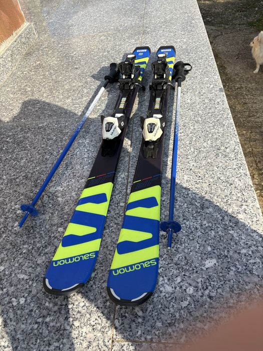 Schiuri Salomon 110 cm si Bete