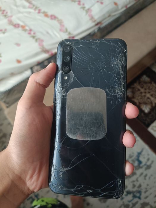 Xiaomi mi a 3 telefon sotiladi