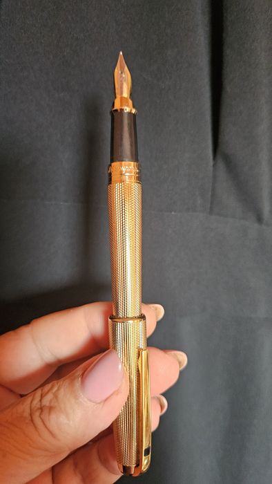 Stilou ST Dupont Paris penita aur 18 k
