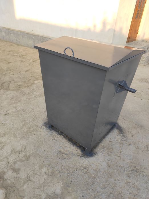 Мусир яшик катта ва кичик