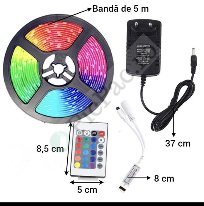 Bandă LED RGB 5 m cu 300 de LED-uri și telecomandă – impermeabilă pentru interior și exterior.