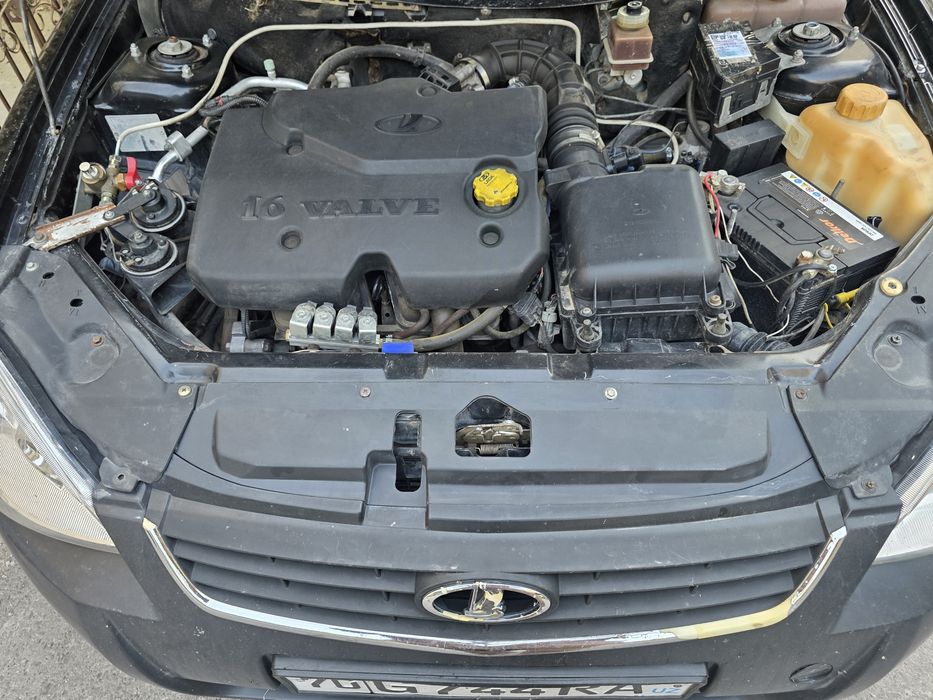 Lada Priora universal 2012