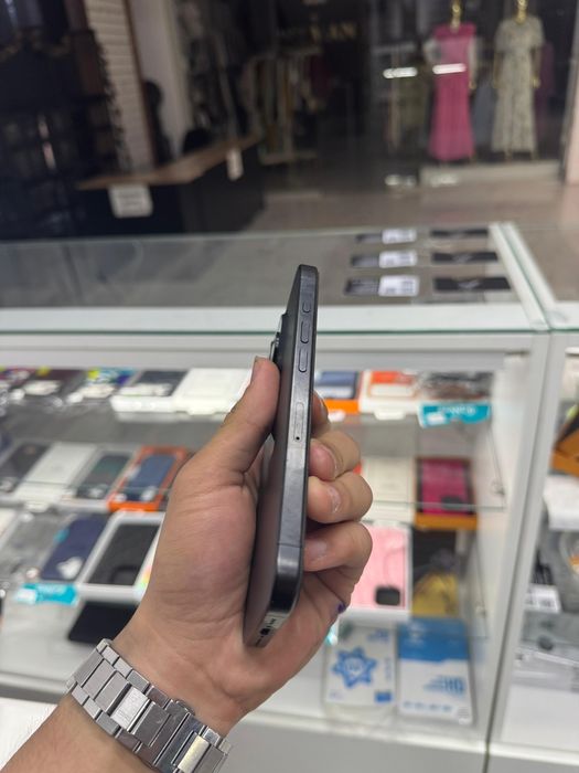Iphone 15 pro 95% 256gb