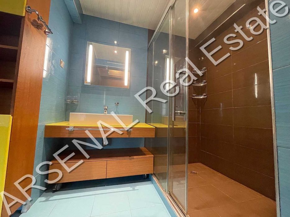 Дава се под наем Многостаен апартамент в София, Лозенец - 160 кв.м за 1150 € - Снимка #5