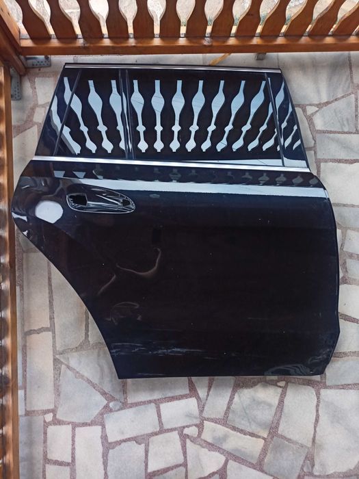 Mercedes GLS x166 врати,кори,дръжки...