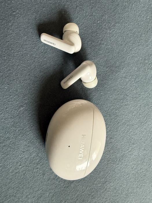 Casti huawei in ear