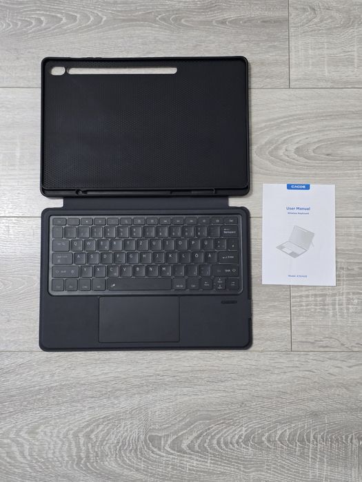 Husă cu tastatură Samsung Galaxy Tab S10 FE+ – Tastatură retroiluminat