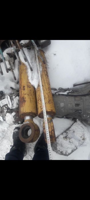 Продам гидроцилиндры