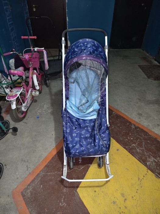 Продам санки детские