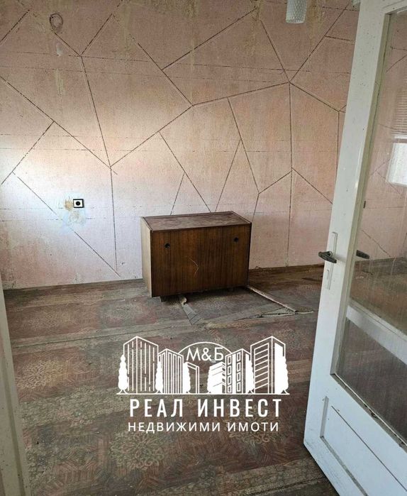 Продава се Тристаен апартамент в Димитровград - 120 кв.м за 302 €/кв.м - Снимка #2