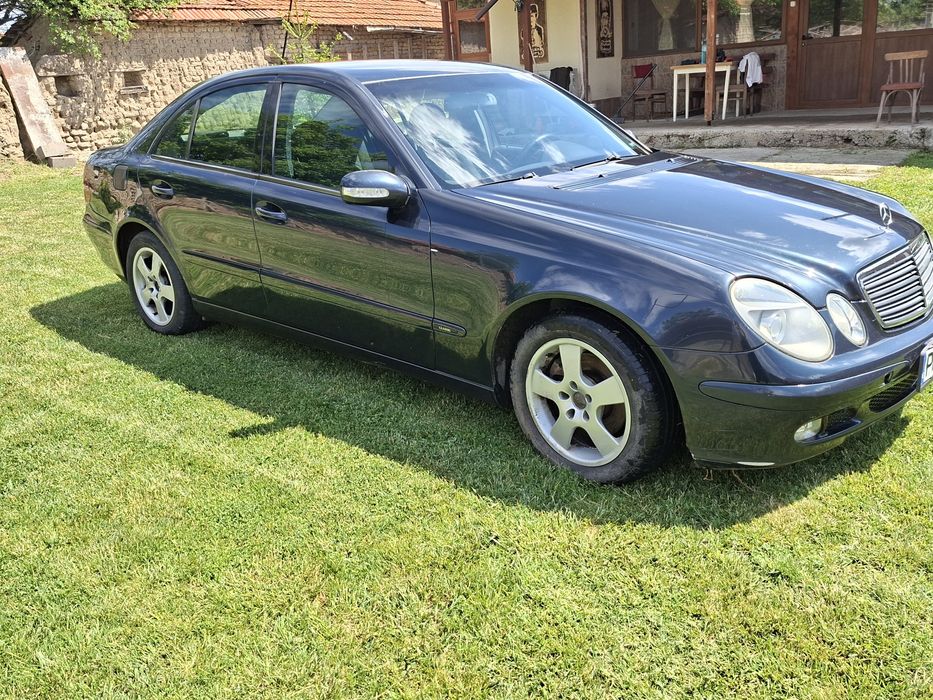 Mercedes w211.220cdi 150k.