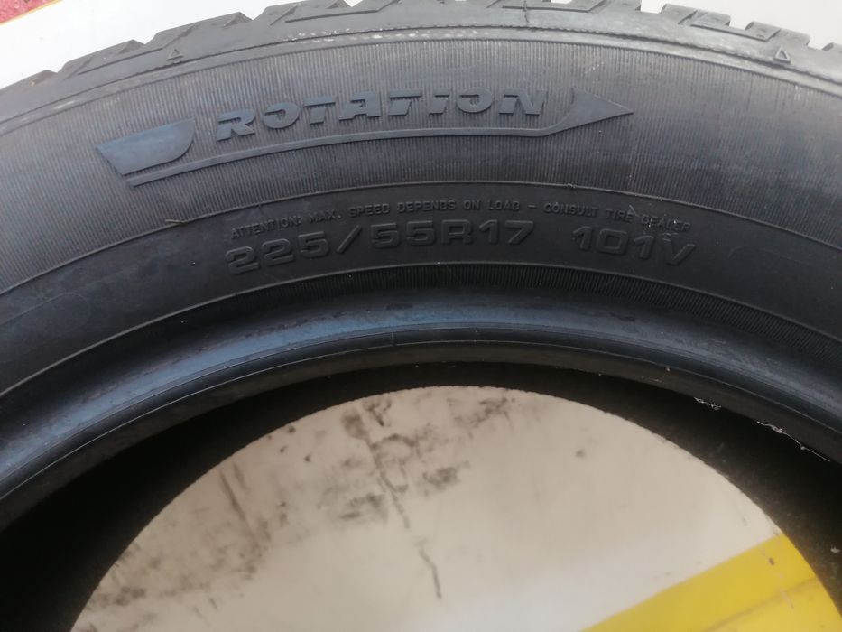 225/55/17 Iarna 2* Fulda 101v dot 3822.  7,,04mm