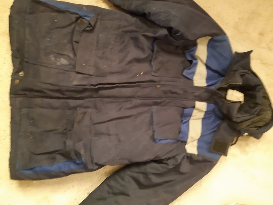 Продажа спецодежды зимней.