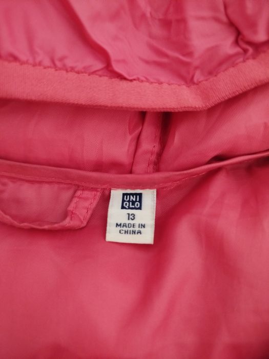 Продам куртки тонкие