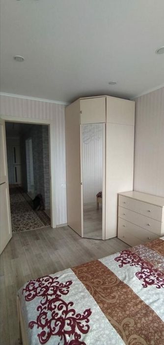 Сдам квартиру 3 комнатную Бензострой