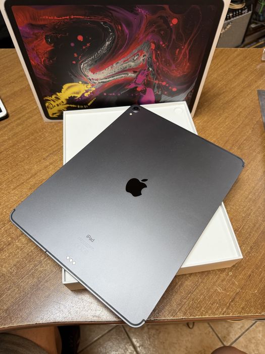 Ipad pro 12.9 3rd gen 512gb cellular