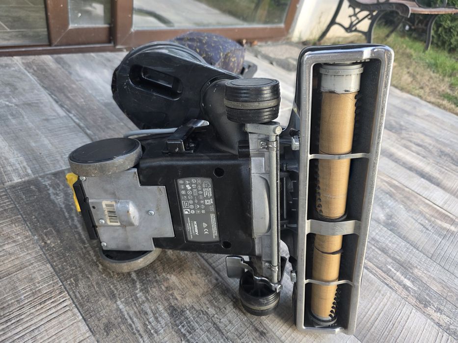 Aspirator Kirby.   .