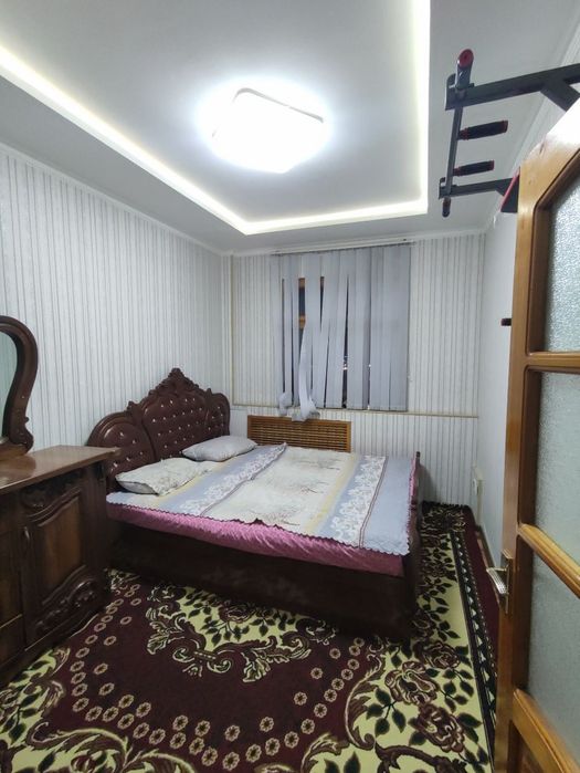 Квартира на Себзар 2/6/9 общ пл 60м  с обстановкой