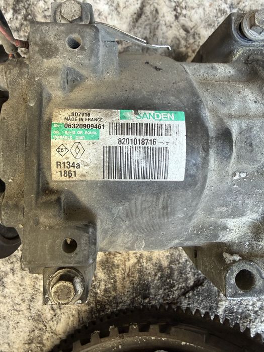 Маховик на Рено Дастер 2.0 обем акпп