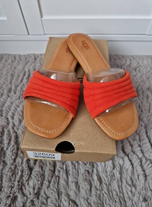 Papuci ugg marimea 38