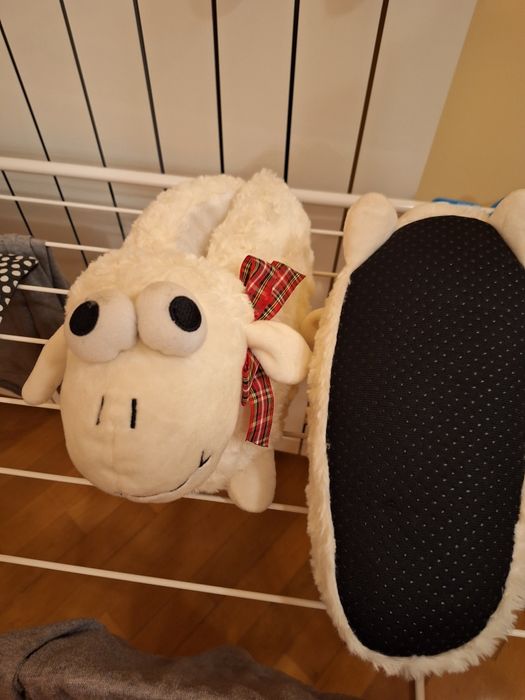 Papuci de casa noi marime universala