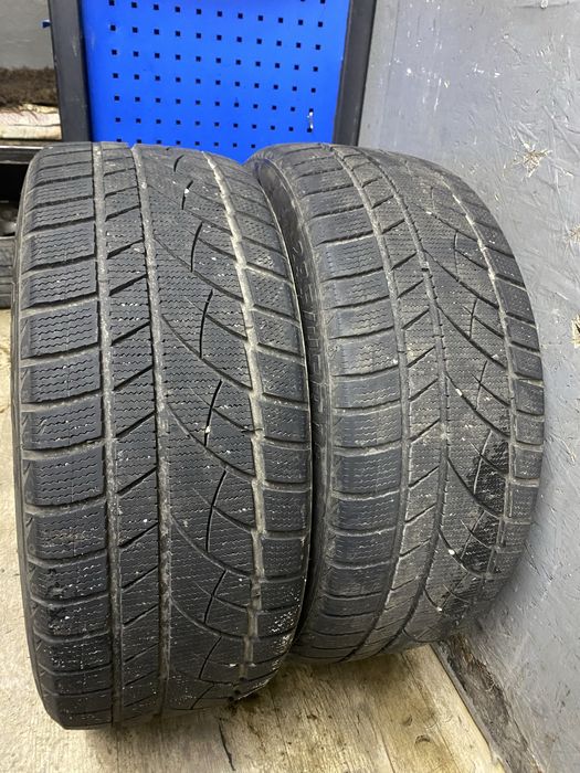 235/45R18 пара.