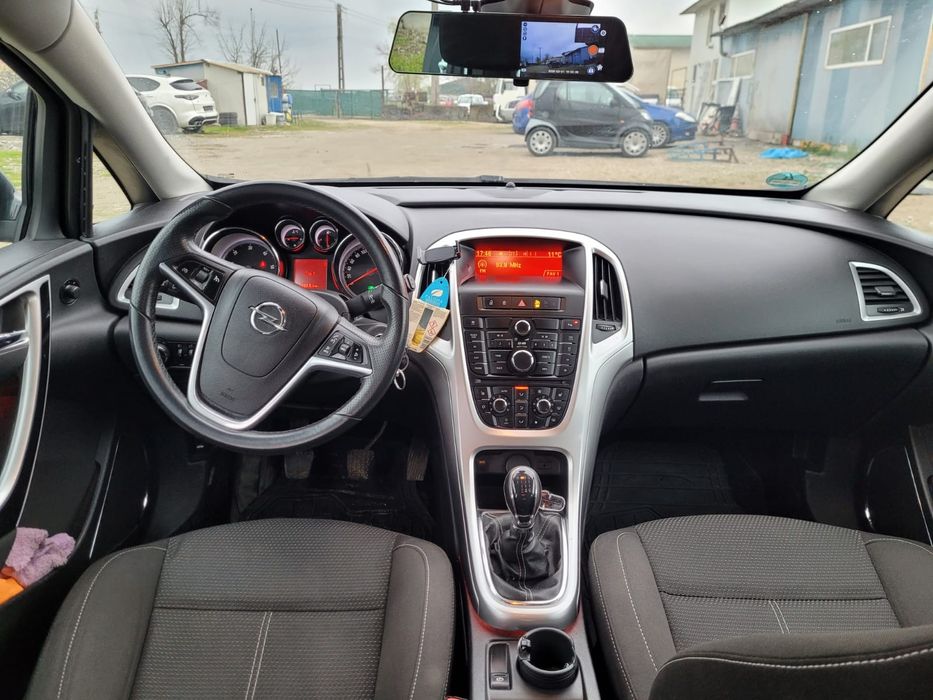 Vand Opel Astra J | An 2010 | 1.7 CDTI