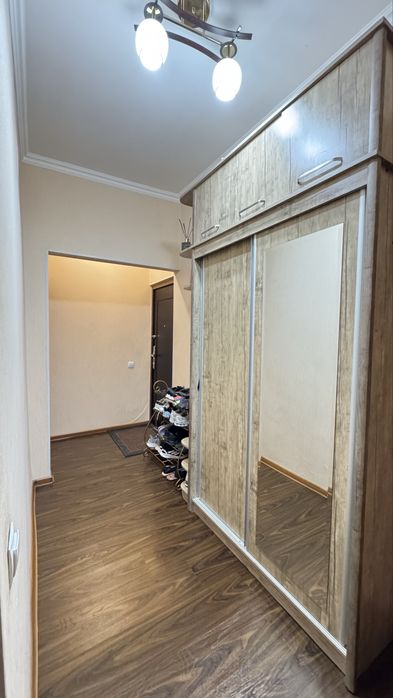 Продается 2в3/1/5 квартира. БАШЛЫК