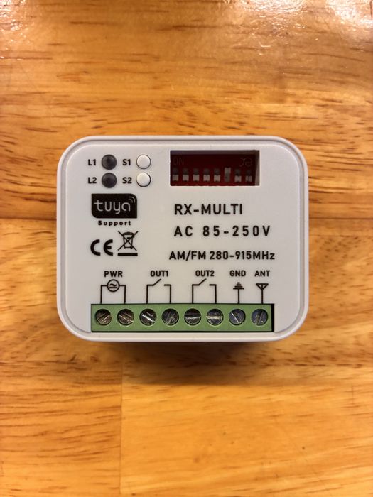 WiFi+RF контролер за гаражна врата