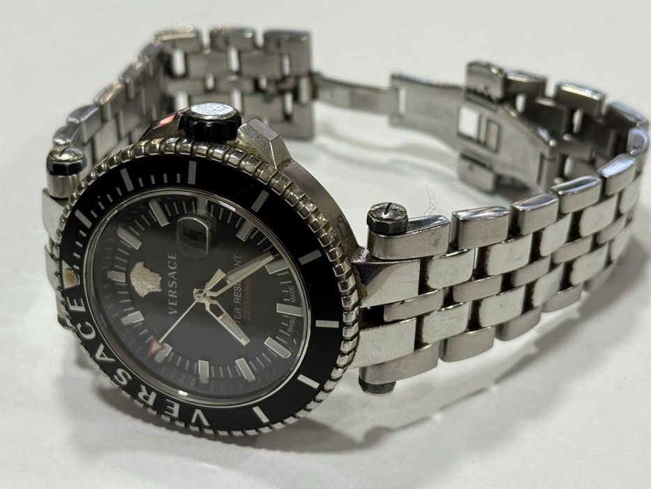 Мъжки часовник Versace VEAK00318