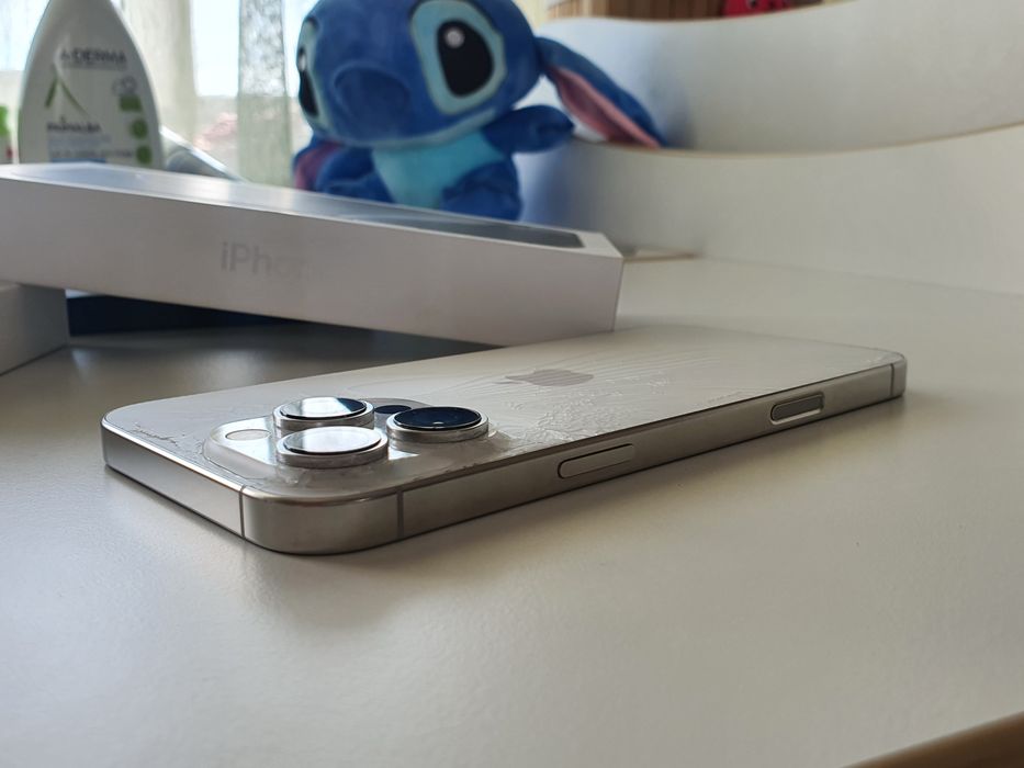 Ремонт / части IPhone 16 Pro Max 256GB