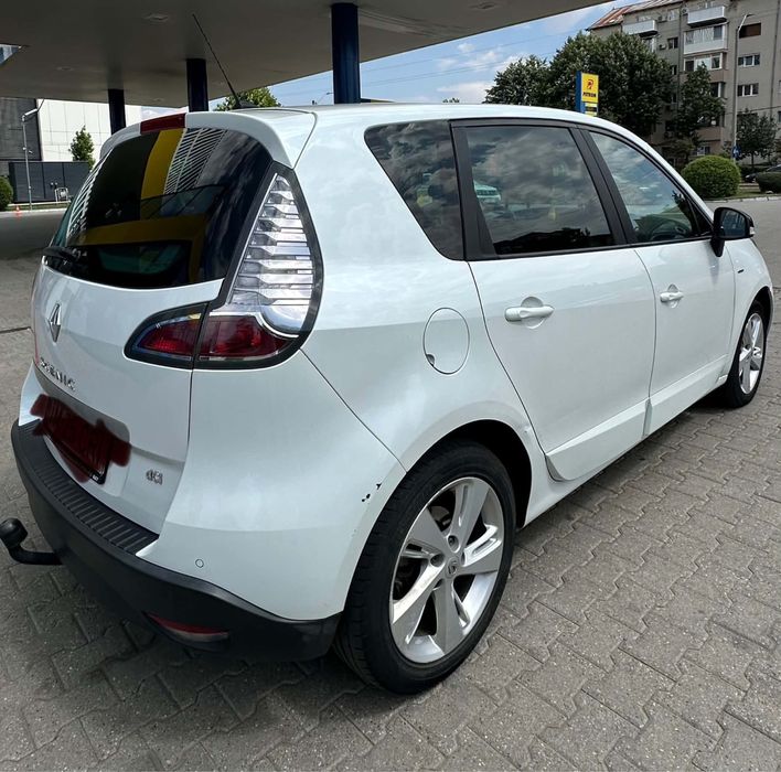 Vand Renault  Megan Scrnic Diesel an 2014