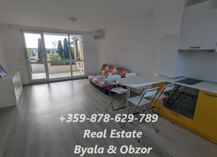 Продава се Двустаен апартамент в Бяла - 83 кв.м за 950 €/кв.м - Снимка #10