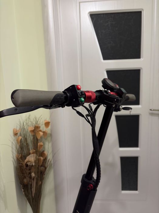 Електричекса тротинетка Kugoo M4 Pro КАТО НОВА