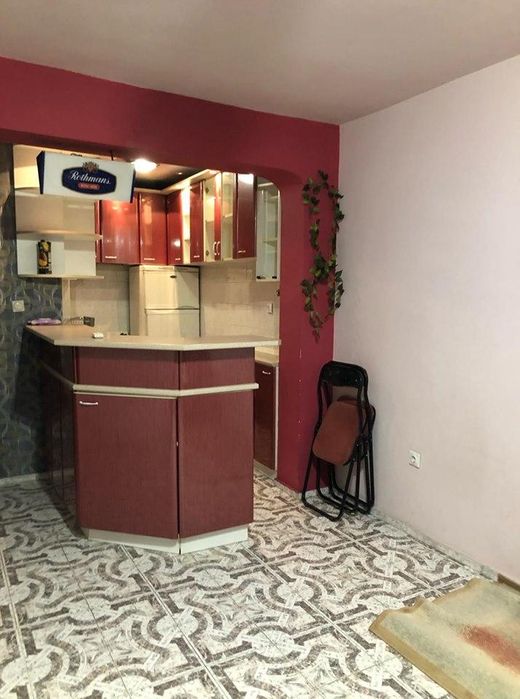 Дава се под наем Двустаен апартамент в Варна, Трошево - 60 кв.м за 300 € - Снимка #1