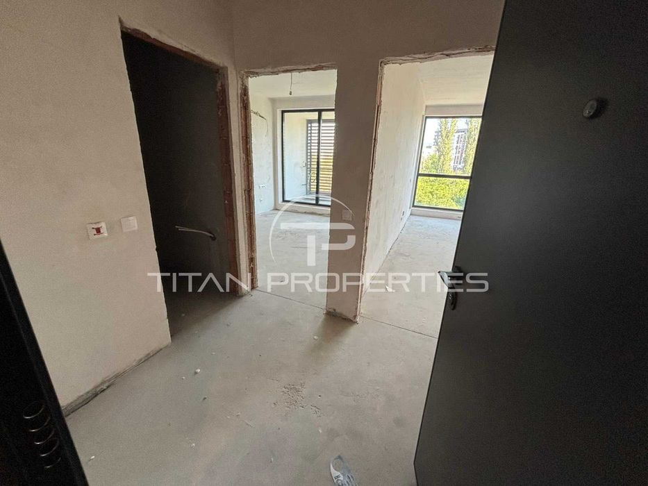 Продава се Двустаен апартамент в Пловдив, Христо Смирненски - 76 кв.м за 2750 €/кв.м - Снимка #2