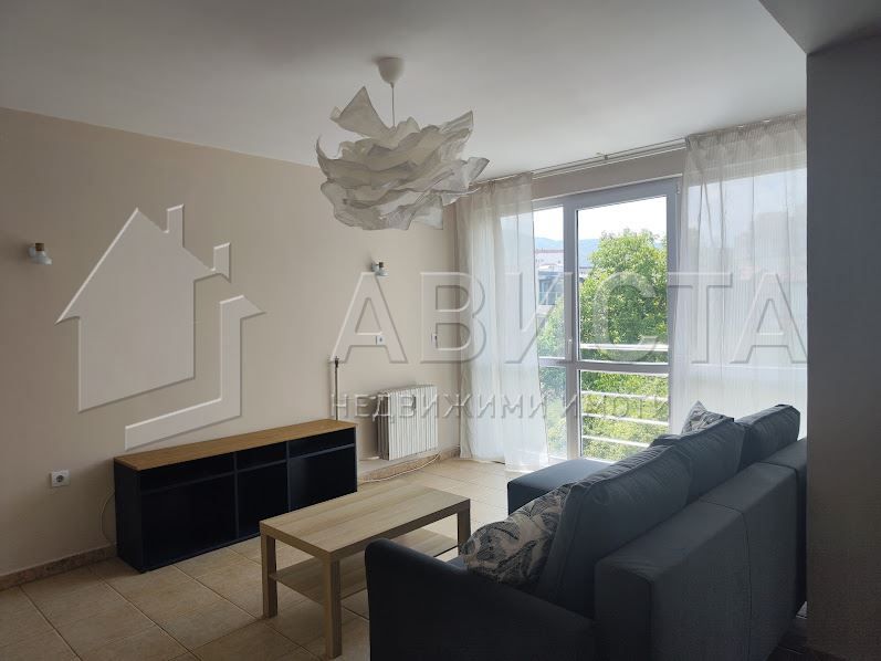 Дава се под наем Тристаен апартамент в София, Карпузица - 123 кв.м за 612 € - Снимка #10