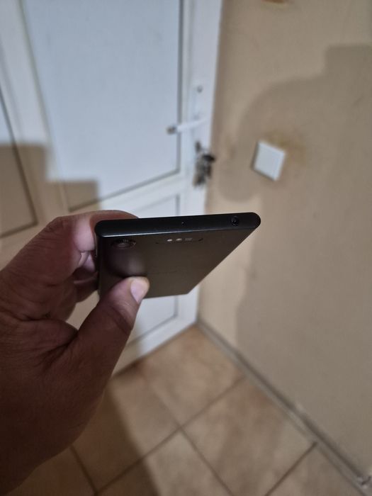 Sony xperia xz1 64gb 4gb ram