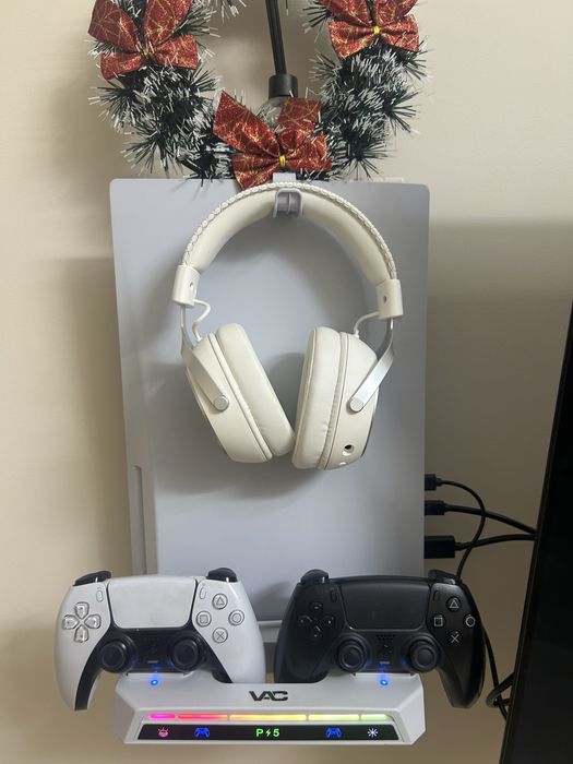 PlayStation 5 в отличном состоянии