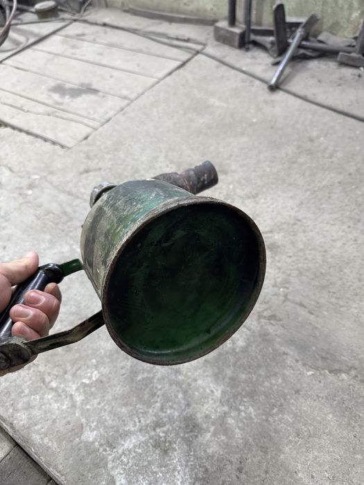 Паяльная лампа бензиновая рабочая