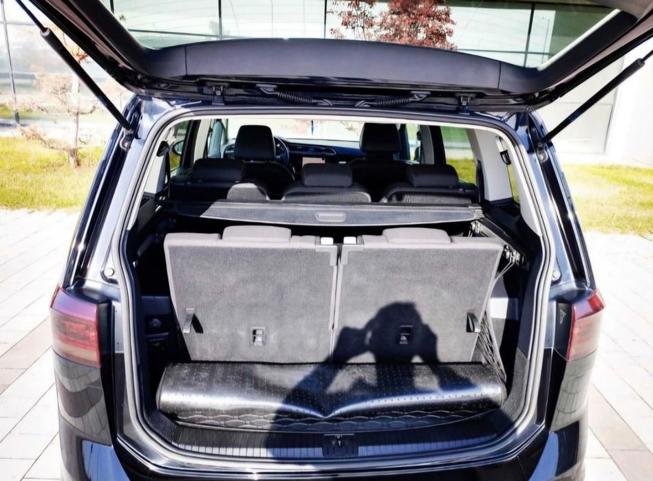 VOLKSWAGEN Touran 2016 — imagine 2